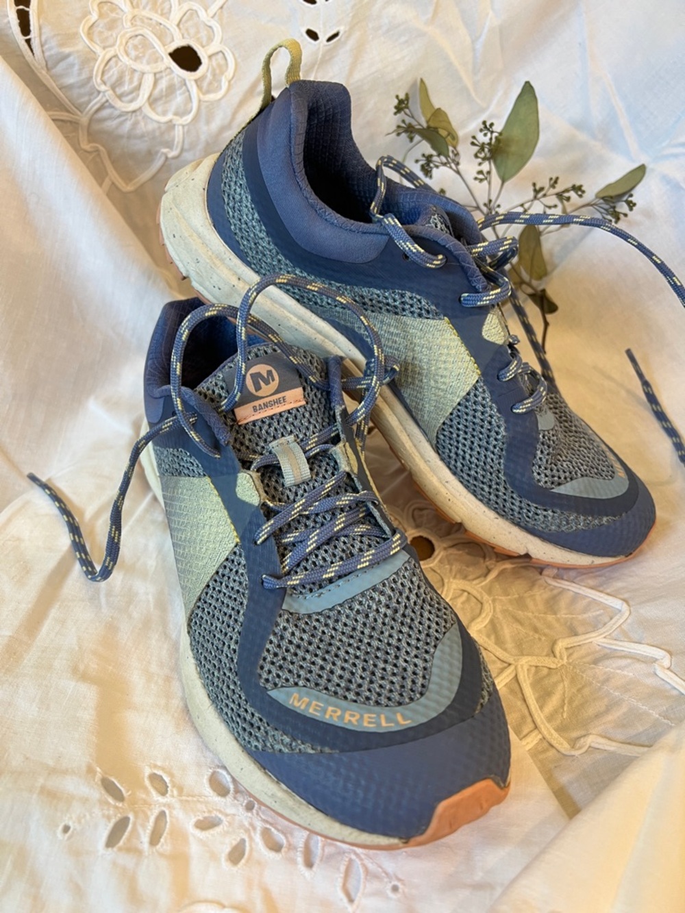 Merrell Women's Banshee Trail Shoes in Navy and Light Blue with Tan Accent